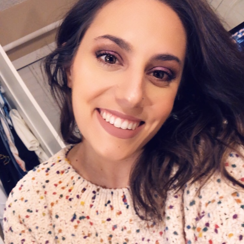 Meet your Posher, Nicole